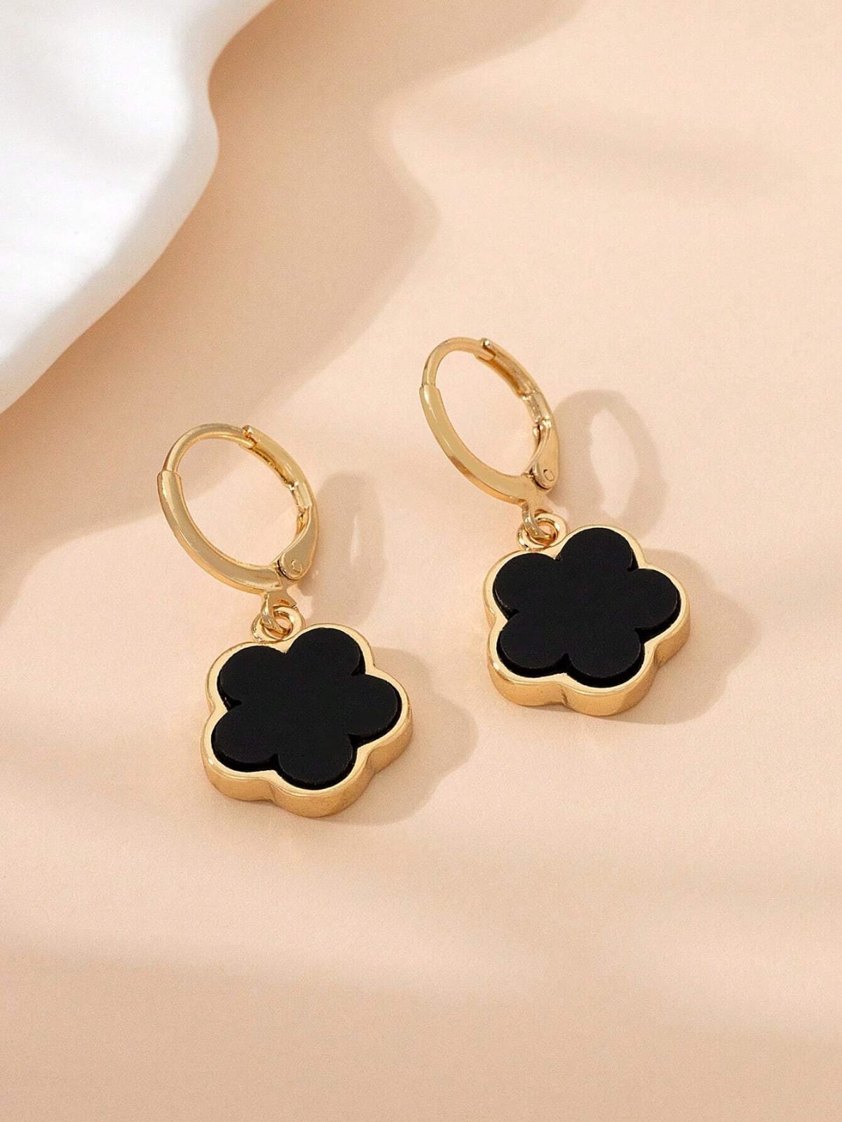 Clover Flower Earring